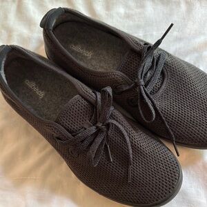 Size 11 Allbirds Tree Skippers Dark Gray, Stormy Gray, charcoal